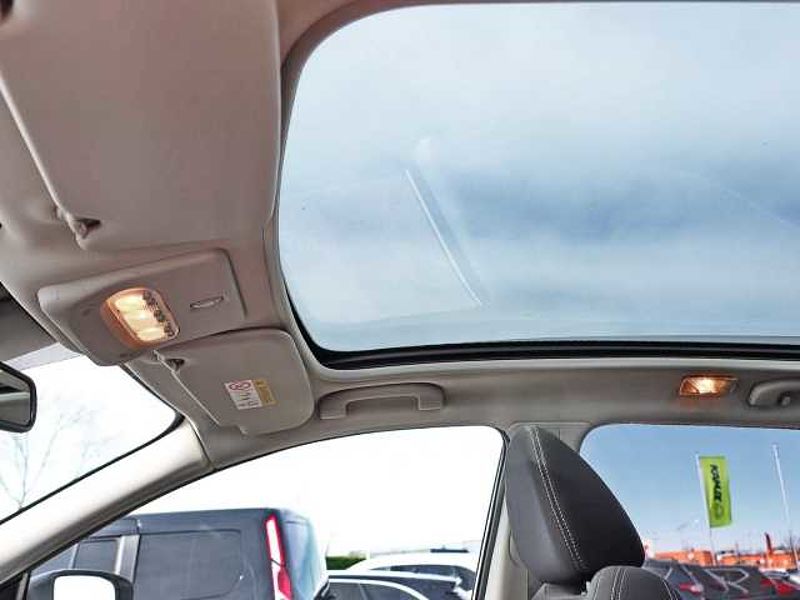 Nissan Qashqai N-Connecta 1.2 DIG-T Panorama Navi Mehrzonenklima 2-Zonen-Klimaautom Klimaautom