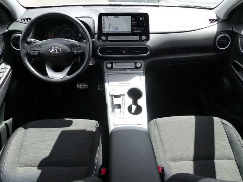 Hyundai KONA Style Elektro 2WD LED Navi Keyless Rückfahrkam. Glas-Hub-Schi. LED-Tagfahrlicht