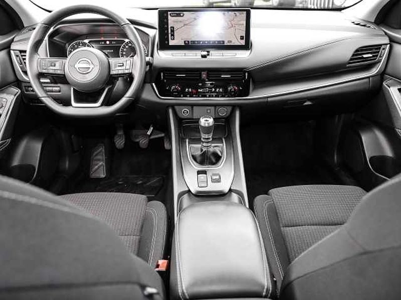 Nissan Qashqai Acenta 1.3 DIG-T MHEV 140PS Navi AVM Winter-Paket 360 Kamera LED ACC Apple CarPl